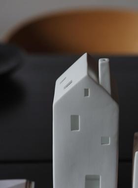 收集时光 童话小屋 德单高温白陶烛台 房子摆件镂空烛台 氛围好物