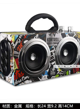 简约现代样板间儿童房软装摆件高级感男孩房书桌机器人搭配装饰品