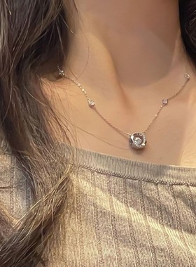 S999纯银莫比乌斯环项链女跳动的心锁骨链轻奢小众送闺蜜生日礼物