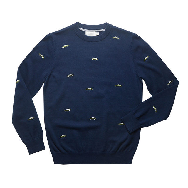 Good product, multiple choice of quality sweaters, cartoon and fun retro car exquisite embroidered sweater thin pullover slim needle