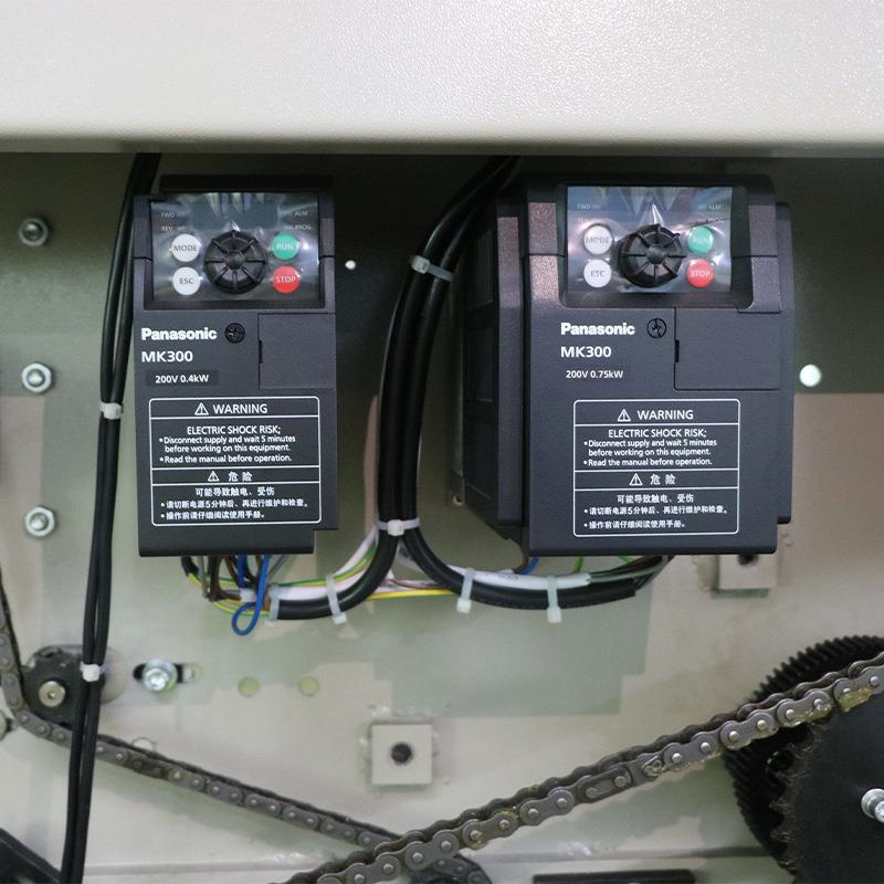 商用枕式包装机香皂门锁五金件全自动包装机厂家直供 - 图1