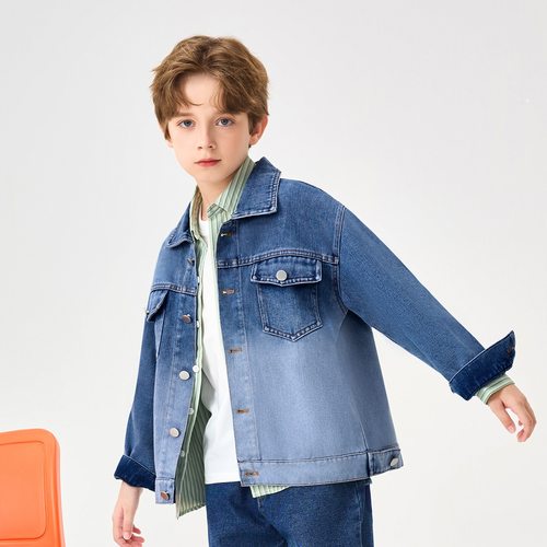 迪士尼男童牛仔外套个性字母印花秋季潮酷儿童夹克上衣中大童 - 图0