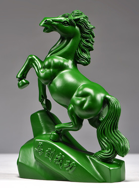 绿色木马摆件马到l成功饰品工艺品木马摆件家居实木质雕刻桌面装