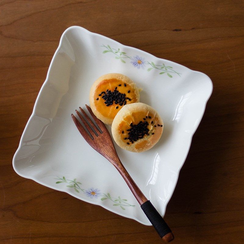 手绘费丽菊 日式小清新骨瓷方形C菜盘碗碟餐具8寸家用深盘米饭碗,淘宝优惠券,粉丝福利购,淘宝优惠卷