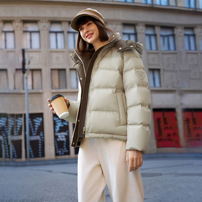 坦博尔加厚保暖羽绒服女连帽