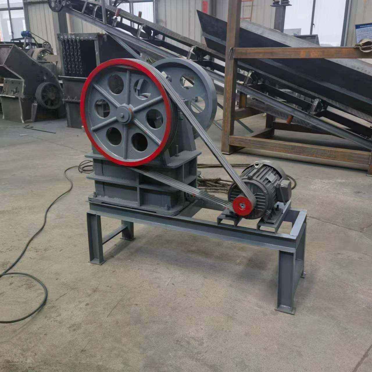 全套款包含5.5kw槽钢底架三角带PE150X250鄂式破碎机鹅卵石粉碎机,淘宝优惠券,粉丝福利购,淘宝优惠卷