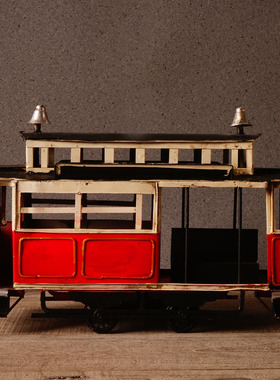 复古铁艺仿真英伦有轨电车模型摆件桌面摄影工艺品道Y具家居装饰
