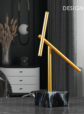 创意桌面摆件g永动机钢铁侠办公室科技感反重力自转动混沌摆装饰