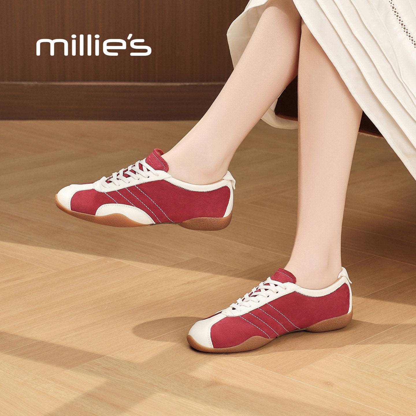MILLIE'S/妙丽2026春季新款白红拼色平底百搭舒适休闲运动鞋女鞋,淘宝优惠券,粉丝福利购,淘宝优惠卷
