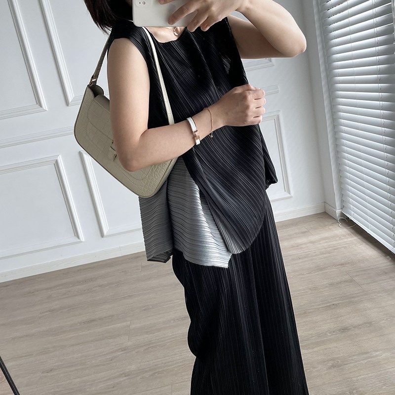 自留 一生推 !3z褶皱拼色无袖上衣+褶皱阔腿直筒休闲裤套装,淘宝优惠券,粉丝福利购,淘宝优惠卷