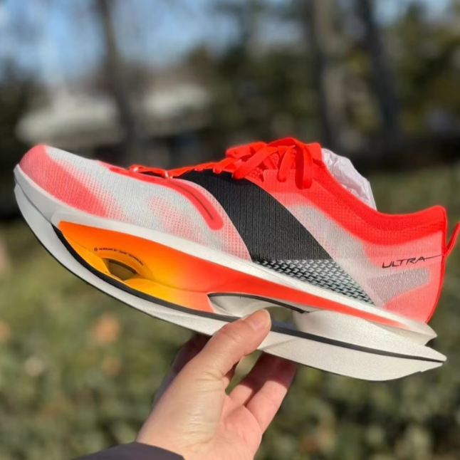 李宁青蓝计划 |飞电6u龙雀冬季加绒超轻碳板学生儿童体育田径比赛,淘宝优惠券,粉丝福利购,淘宝优惠卷