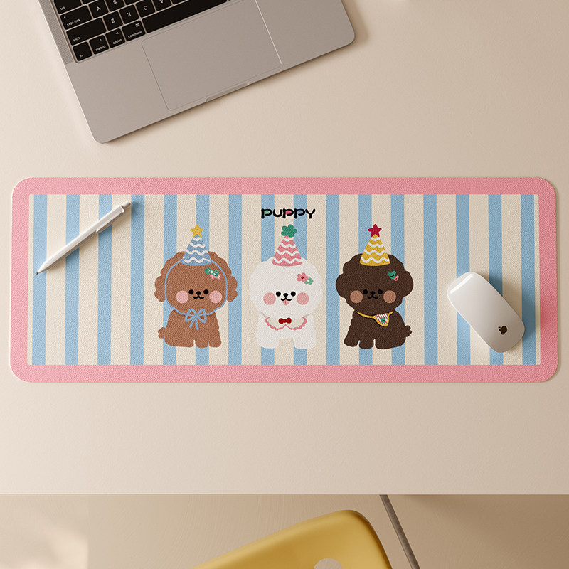 Hi皮小狗超大鼠标垫女生电脑工位桌垫游戏键盘垫防水防油家用桌布,淘宝优惠券,粉丝福利购,淘宝优惠卷
