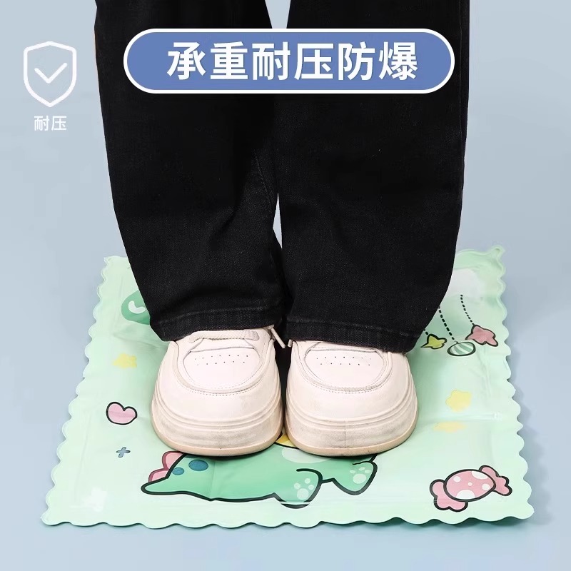 夏季冰垫办公室冰凉椅垫学生床垫凉席凝胶免注水沙发夏天降温坐垫