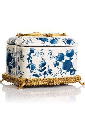 欧式青花瓷系列摆件陶瓷配铜花瓶纸巾盒客厅装饰青花将军罐烛台