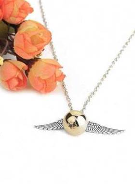 The snitch gold necklace of harry and the golden snitch of
