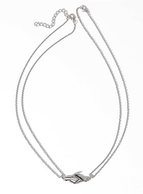 叨创意新款双手相握磁扣情侣项链磁铁相吸吊坠男女情侣款情人节礼