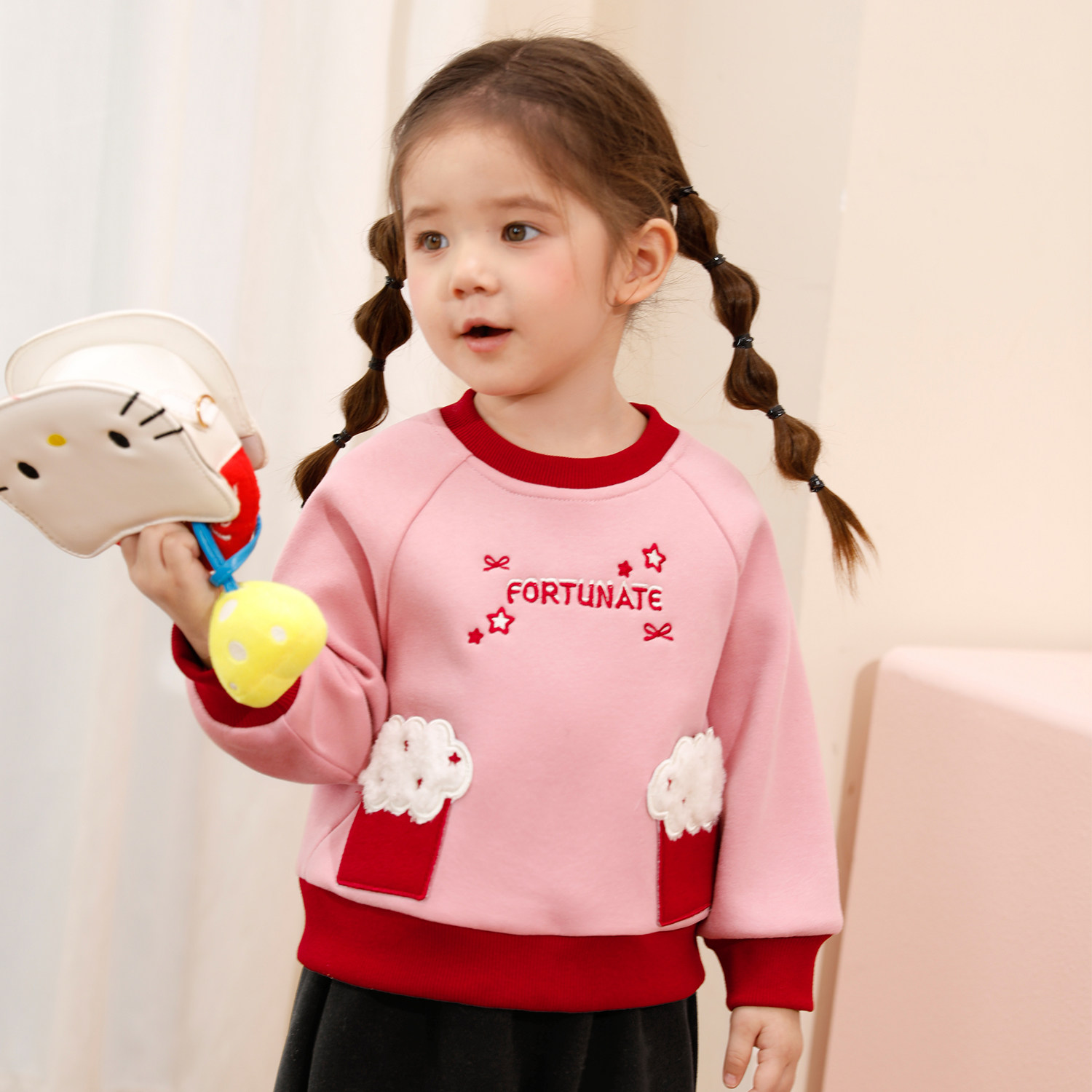 小o爸女婴童 女宝宝圆领卫衣2026冬季新款插肩袖上衣加绒保暖冬装,淘宝优惠券,粉丝福利购,淘宝优惠卷