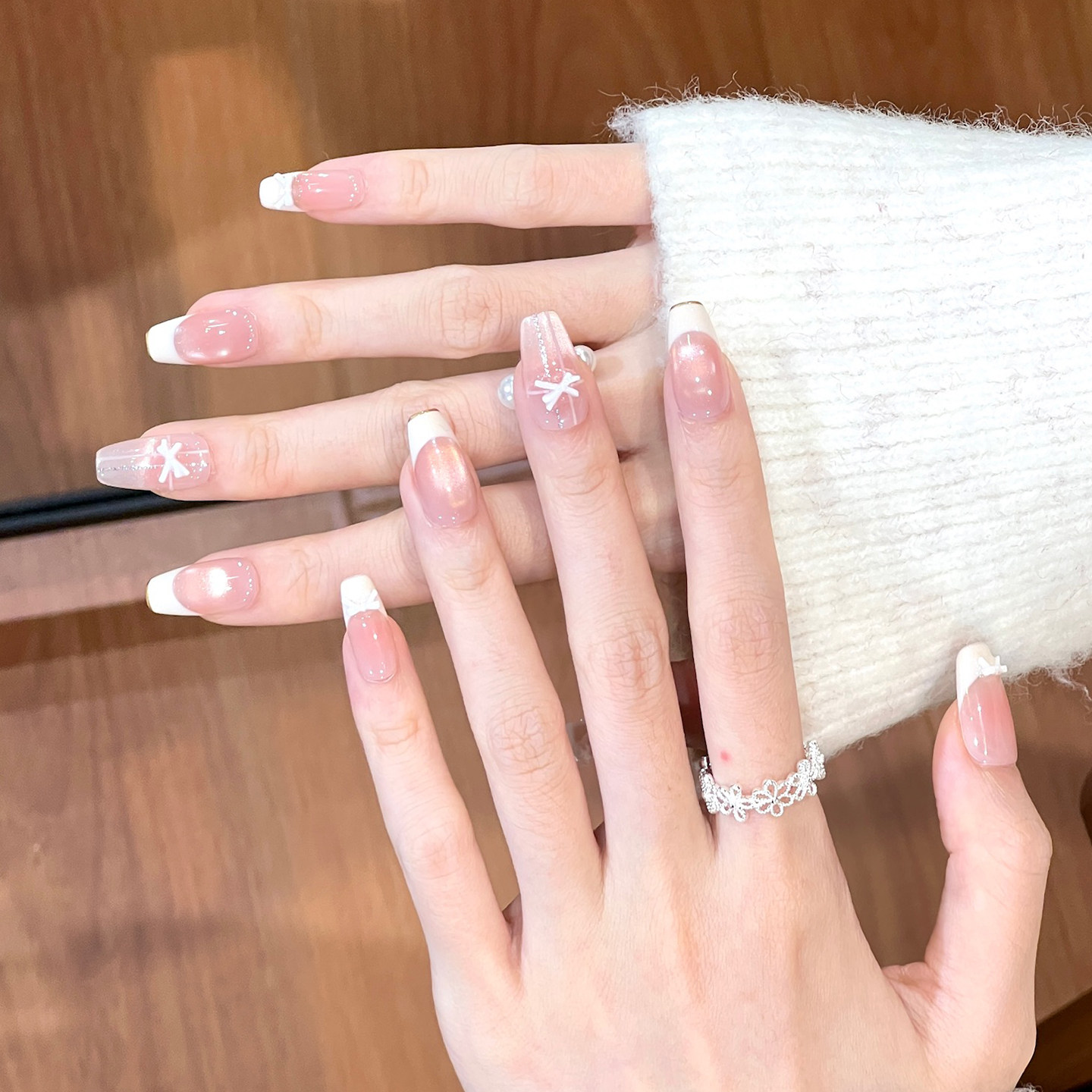 植兔法式美甲穿戴甲短款腮红粉嫩玻璃珠猫眼美甲秋冬高级感贴片,淘宝优惠券,粉丝福利购,淘宝优惠卷