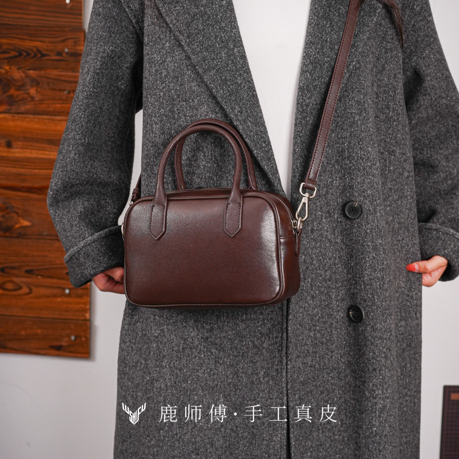 鹿师傅真皮复古波士顿保龄球包包植鞣牛皮通勤斜挎包手提小方包女,淘宝优惠券,粉丝福利购,淘宝优惠卷