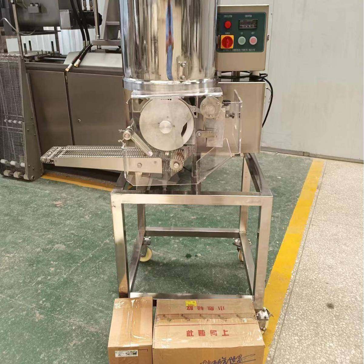 新款小型蟹肉饼成型机 全自动澳洲和牛饼成型设备 土豆饼生产线,淘宝优惠券,粉丝福利购,淘宝优惠卷