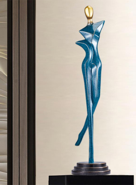 现代抽象人物雕塑摆件玄关电视柜两边客厅样板间轻奢艺术装饰品