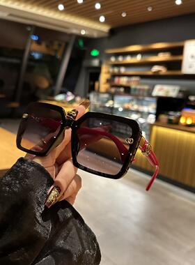 2025新款太阳眼镜 时尚遮阳镜高级感女士太阳眼镜偏光镜大脸女款