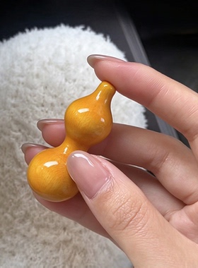 绕指柔手捻小葫芦创意文玩手把件
