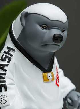 个性跆拳道平头哥摆件现代简约入户玄关门装饰品轻奢创意摆设