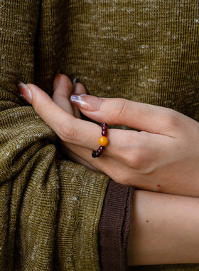 【温暖活力】蜜蜡石榴石戒指范李李新年礼物温暖相伴活力指环