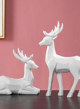 摆件客厅创意家居装饰品电视柜酒柜北欧麋鹿鹿摆设几何玄关玻璃钢