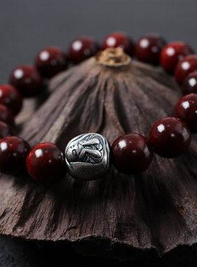 印度正宗小叶紫檀手串红木头质男女士佛珠一禅小和尚手链情侣学生