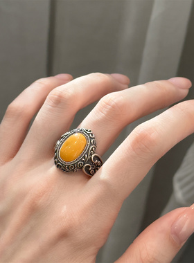 S925银蛋形蜜蜡镶嵌花纹做旧戒指复古百搭民族风新中式 J12809