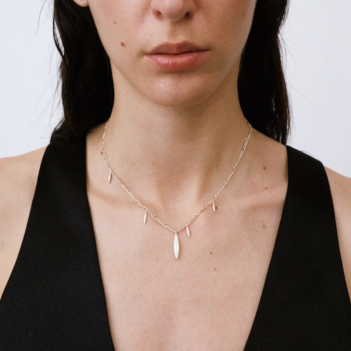 OLIO E ACETO纯银贝片星点项链 - 图3