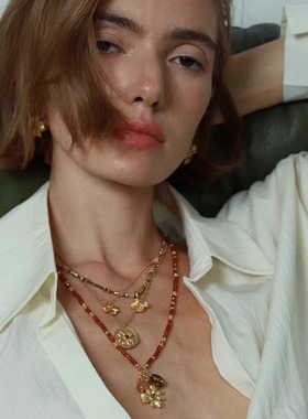 四叶草复古金币吊坠项链