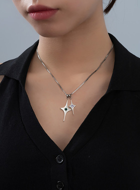 十字架双星吊坠时髦辣妹锁骨链男女同款十字架无性别情侣钛钢项链