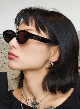 新款猫眼墨镜女潮个性刀片镜腿设计搞怪嘻哈街拍太阳镜男防紫外线