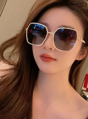 新款墨镜女高级感街拍时尚大框眼镜侧面细闪防紫外线太阳眼镜