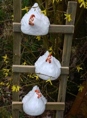 直销新款跨境新品母鸡夹梯子树脂工艺品摆件有趣动物家居庭院装饰