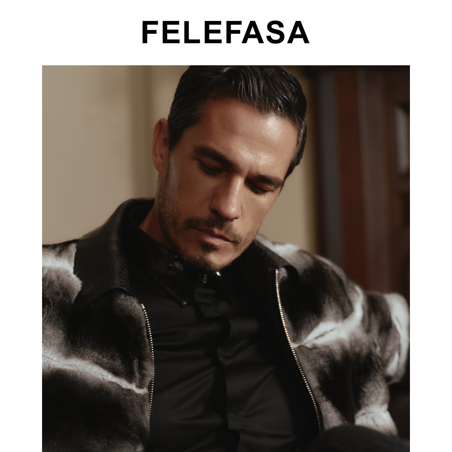 FELEFASA斐梵萨25冬男装 青紫蓝拼鳄鱼皮翻领皮草夹克外套,淘宝优惠券,粉丝福利购,淘宝优惠卷