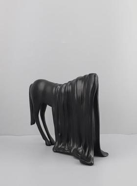 约现代抽象动物房雕塑马摆件售楼0505处样板客厅玄家居艺术简品关