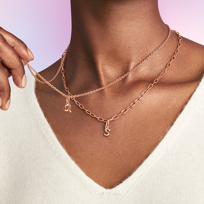 Pandora潘多拉奥莱字母吊饰串珠百搭精致精致礼物 - 图0