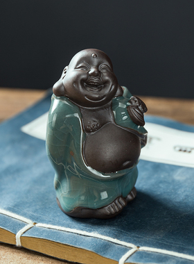 迷你型陶瓷招财弥勒佛桌面创意小摆件茶盘茶宠客厅盆景装饰摆设品