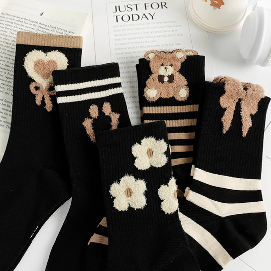 秋冬袜子女中筒袜黑色羽毛纱毛绒小熊蝴蝶结网红韩版长筒MM