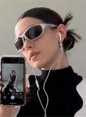 y2k千禧银色太阳眼镜女款外星人飞行员嘻哈运动冲浪骑行眼镜赛博