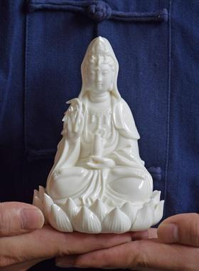 白色南海观音佛像汽车装饰高端大气坐莲花菩萨中控台装饰汽车安全