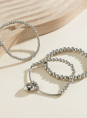 欧美跨境饰品 小众设计感爱心吊坠金属风手链 甜酷串珠叠戴手镯