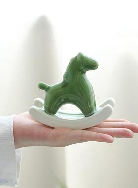简约创意陶瓷摇摇马摆件茶几茶宠