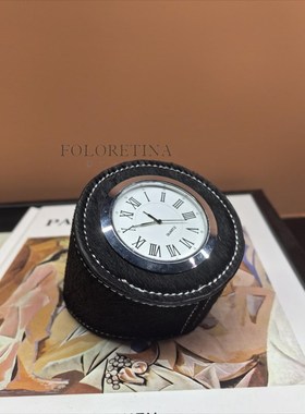 现代轻奢简约天然马毛小座钟样板间书房卧室床头柜台面时钟装饰品