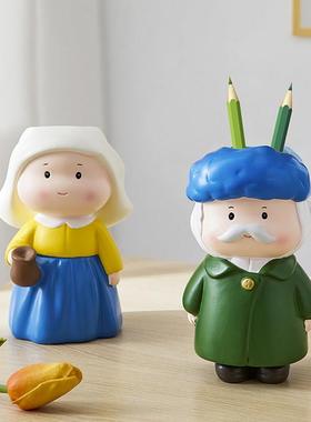 戴珍珠耳环的少女笔筒治愈小女生礼物创意可爱办公室桌面装饰摆件