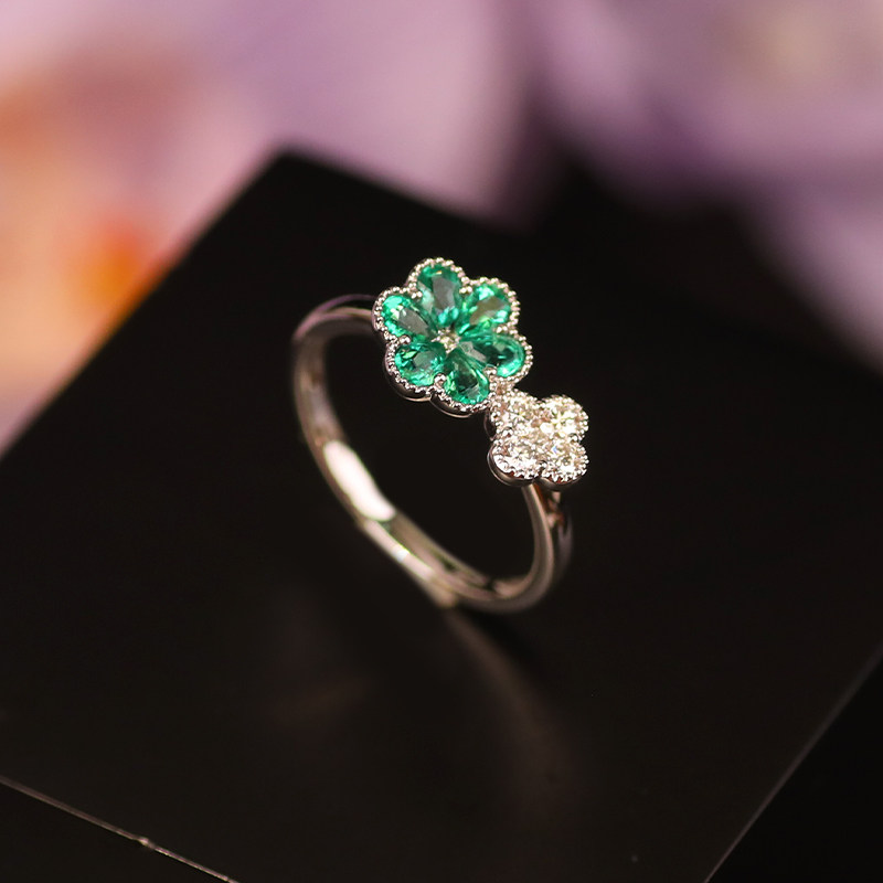 QUEENA.Z 2026 New Designer Series Women's 18k Emerald Ring HK840312042
